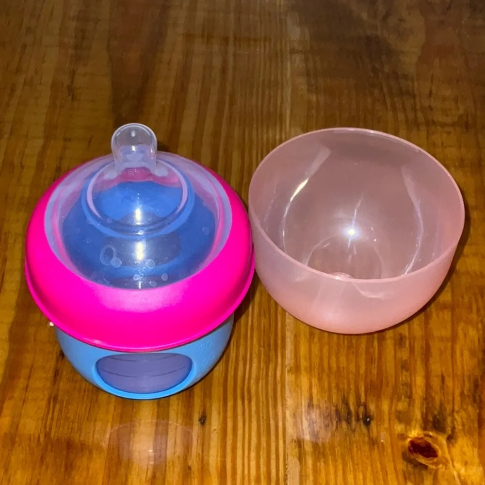 Boon Nursh Silicone Baby Bottle (120nL/4oz)